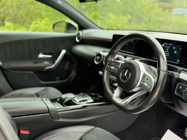Mercedes-Benz A Class 1.3 A200 Amg Line Hatchback 7G-dct Euro WF69NXD Black #5