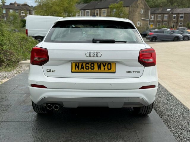 Audi Q2 1.5 Tfsi Cod 35 Sport Suv Euro 6 White #2