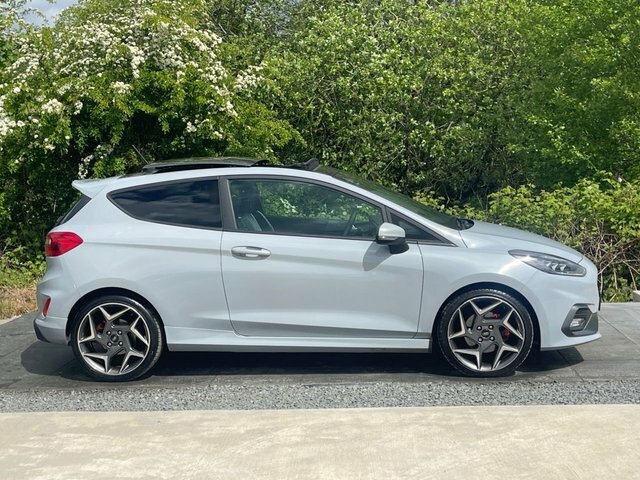 Ford Fiesta 1.5T Ecoboost St-3 Hatchback Eur YG69YOW Silver #4
