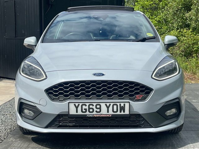 Ford Fiesta 1.5T Ecoboost St-3 Hatchback Eur YG69YOW Silver #3