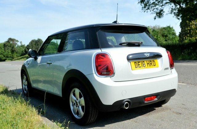 Mini Hatch 1.5 Cooper Hatchback Euro 6 S S DE18HRD Silver #4