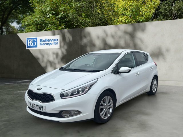 Kia Ceed 1.6 Gdi 3 Hatchback Dct Euro 5 133 Bhp White #4