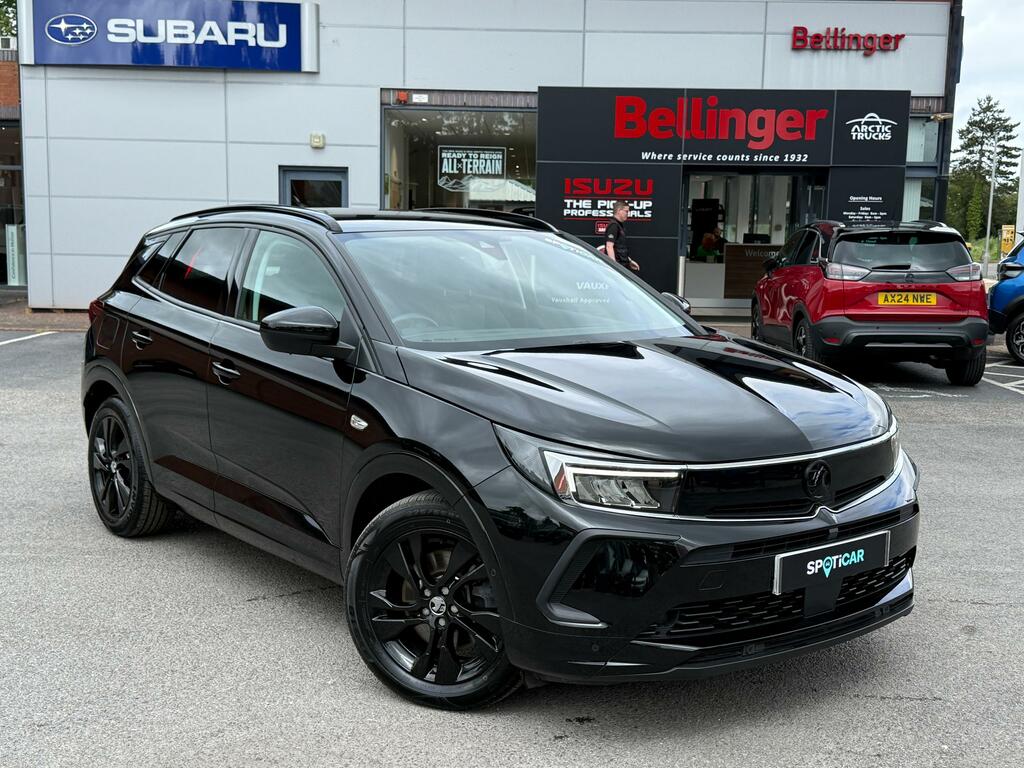 Vauxhall Grandland 1.6 13.2Kwh Gs Line Suv Plug-in Hybrid Black