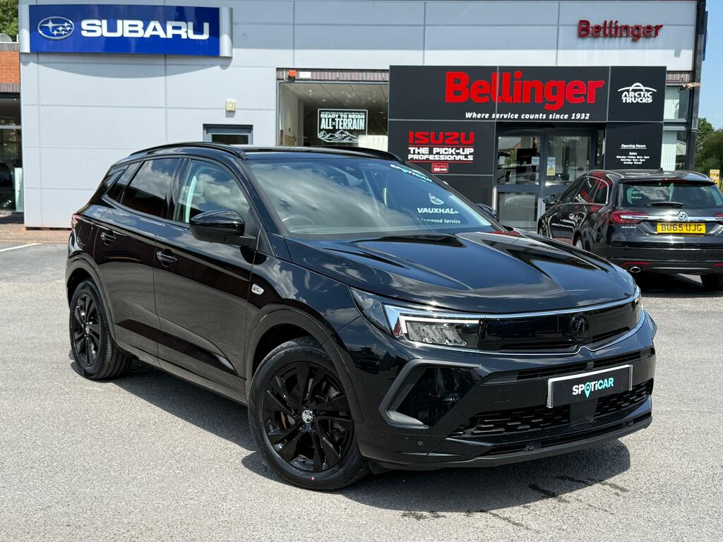 Vauxhall Grandland 1.6 13.2Kwh Gs Line Suv Plug-in Hybrid Black