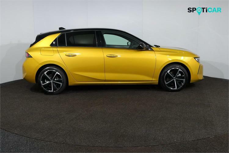 Vauxhall Astra 1.2 Hybrid Griffin Hatchback Hybrid E-d Yellow #3