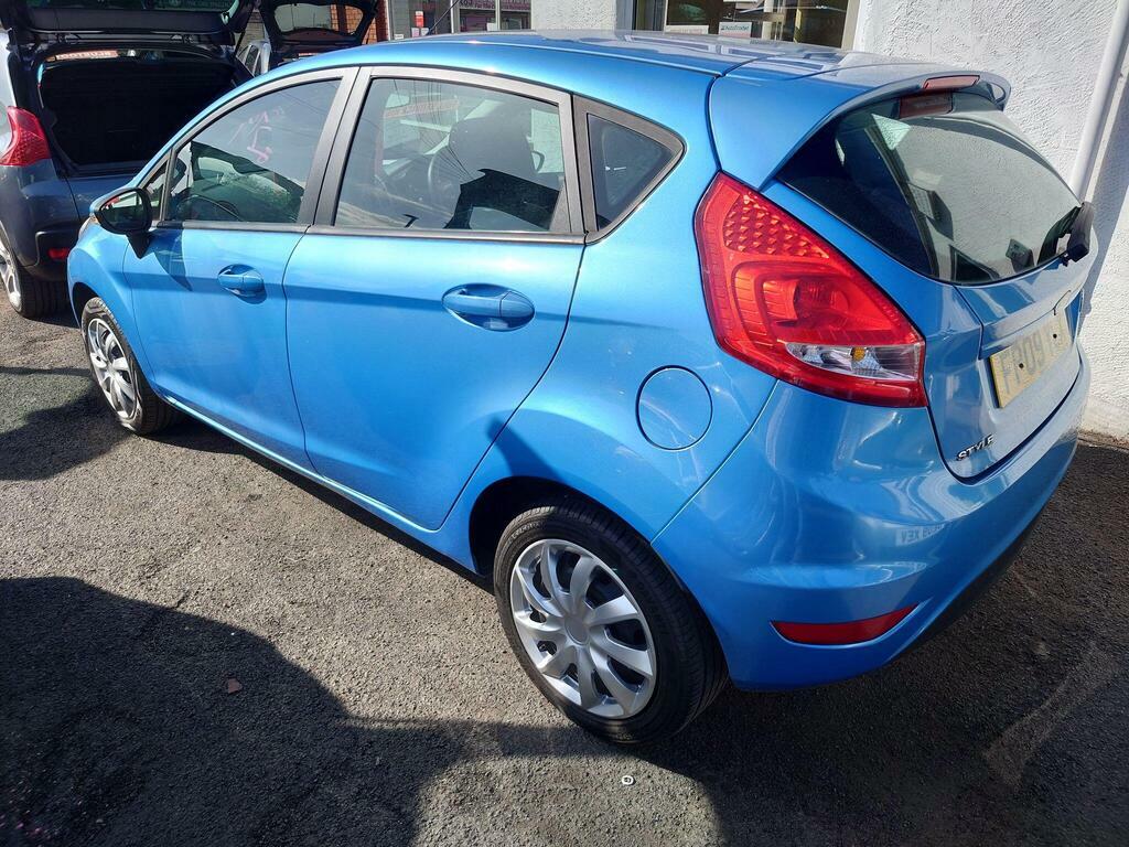 Ford Fiesta 1.25 Style FP09YLX Blue #2
