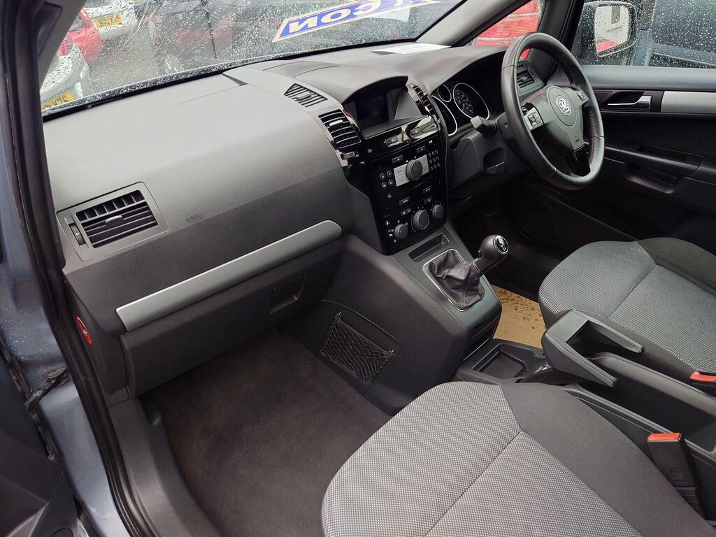 Vauxhall Zafira 1.6 16V Exclusiv Euro 5 Silver #6