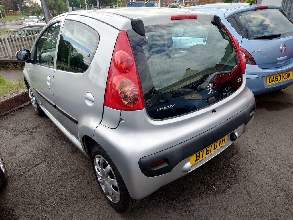 Peugeot 107 1.0 12V Urban Euro 5 BT61OVH Silver #3