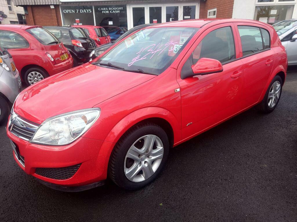 Vauxhall Astra 1.4I 16V Active Red