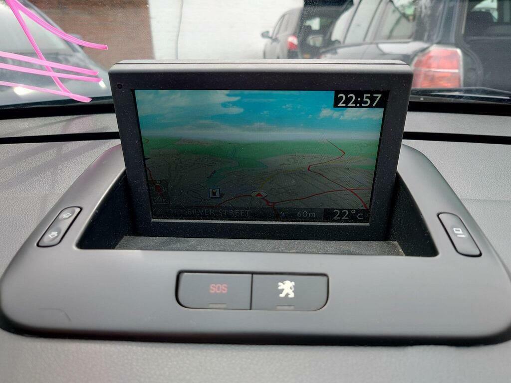 Peugeot 3008 1.6 Hdi Allure Euro 5 Grey #3