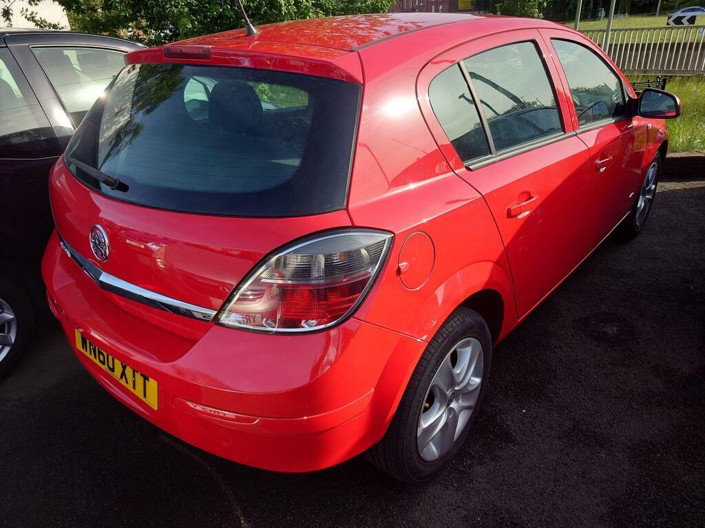 Vauxhall Astra 1.4I 16V Active Red #2