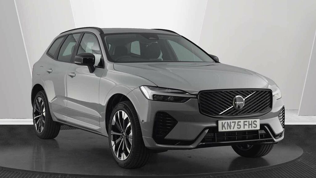 Volvo XC60 Plus, B5 Awd Mild Hybrid, Dark 360 Camera Grey