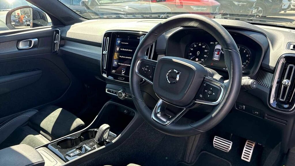 Volvo XC40 R-design, T3 Sensus Nav, Power Tailgate NA22ZXL Blue #4
