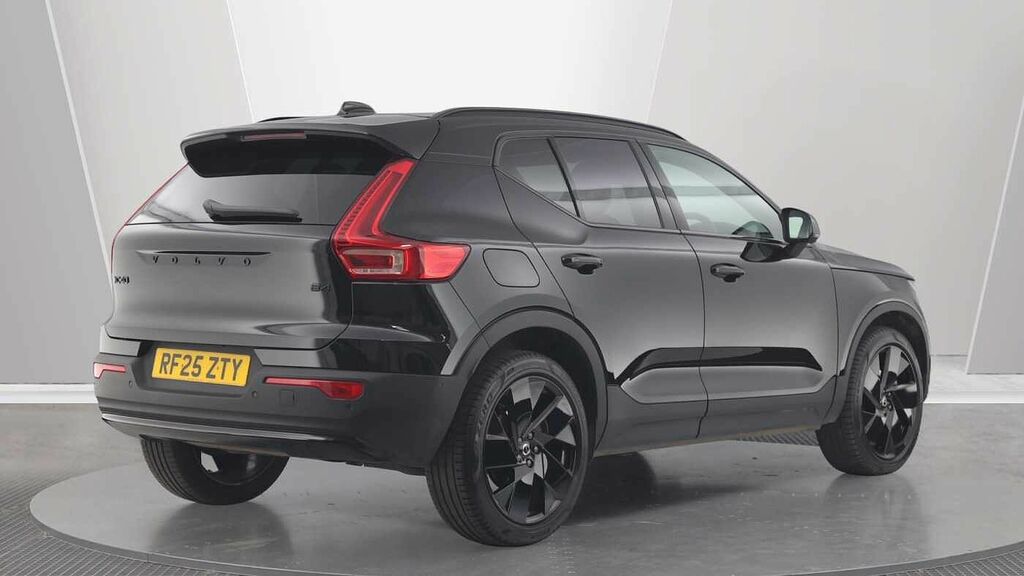 Volvo XC40 Black Edition Ultra, B4 Mild Hybrid, Panor RF25ZTY Black #2