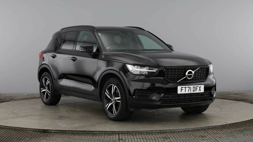 Volvo XC40 R-design, B4 Awd Mild Hybrid Climate Pack, Heated Black