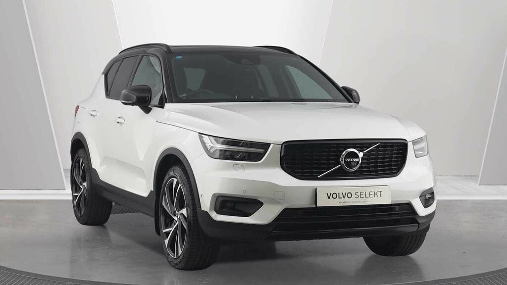 Volvo XC40 D4 Awd R-design Pro Panoramic Sunroof, White