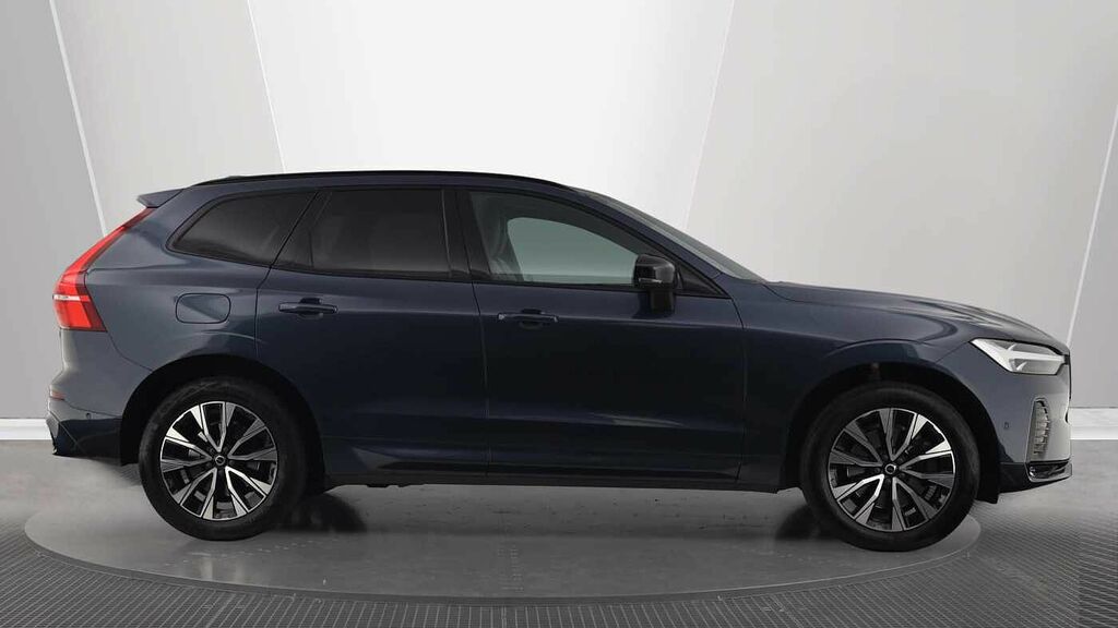 Volvo XC60 Plus, B5 Awd Mild Hybrid, Dark Upgrade In KM72DSE Blue #3