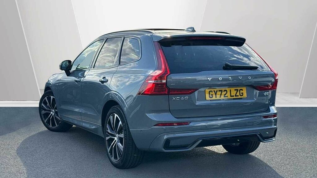 Volvo XC60 Ultimate, B5 Awd Mild Hybrid, Dark Blond GY72LZG Grey #2