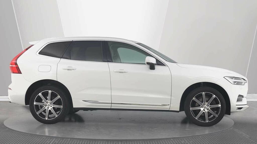 Volvo XC60 B5 Inscription Pro Blond Leath DE20YOM White #3