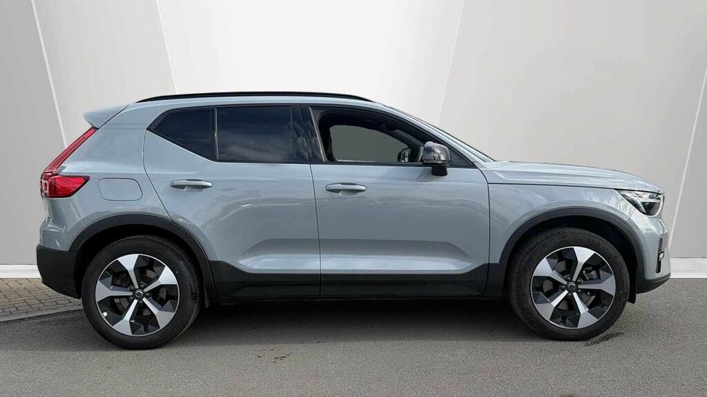 Volvo XC40 Plus, B4 Mild Hybrid, Dark RV74UYU Grey #3