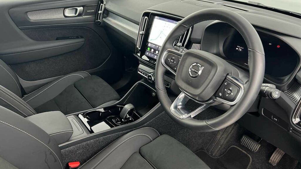 Volvo EX40 Black Edition Ultra, Twin Motor Performance, Elect Grey #4