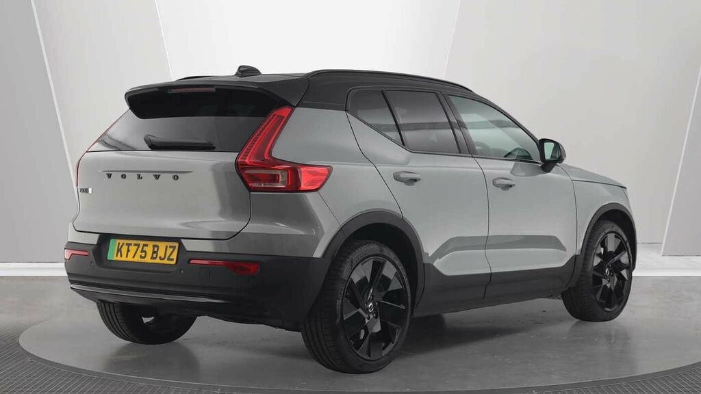 Volvo EX40 Black Edition Ultra, Twin Motor Performance, Elect Grey #2