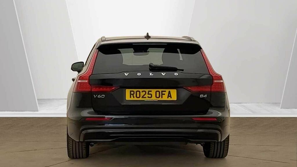 Volvo V60 Plus, B4 Mild Hybrid, Dark Blond Leather, RO25OFA Black #4