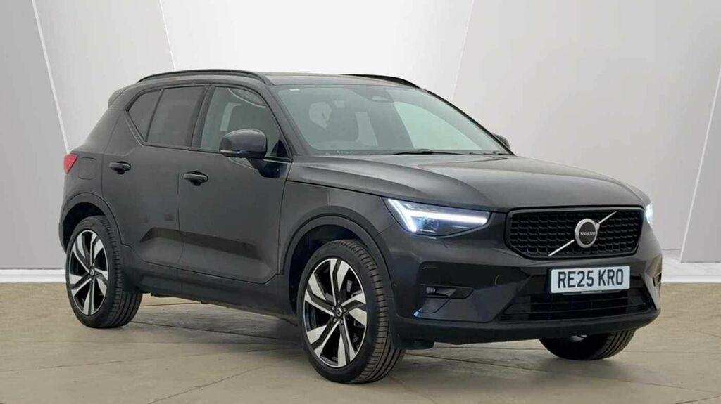 Volvo XC40 Ultra, B4 Mild Hybrid, Dark Panoramic Sun Black