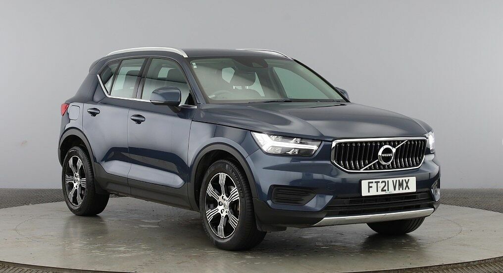 Volvo XC40 Inscription, T3 Blue