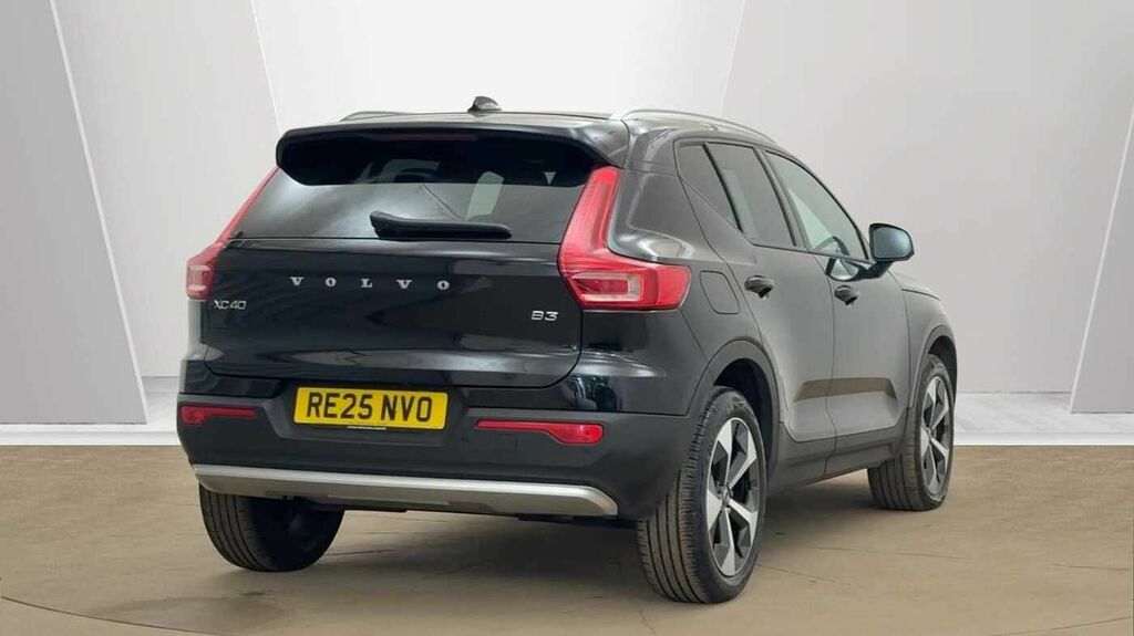 Volvo XC40 Core, B3 Mild Hybrid, Climate Pack, Wheel RE25NVO Black #3