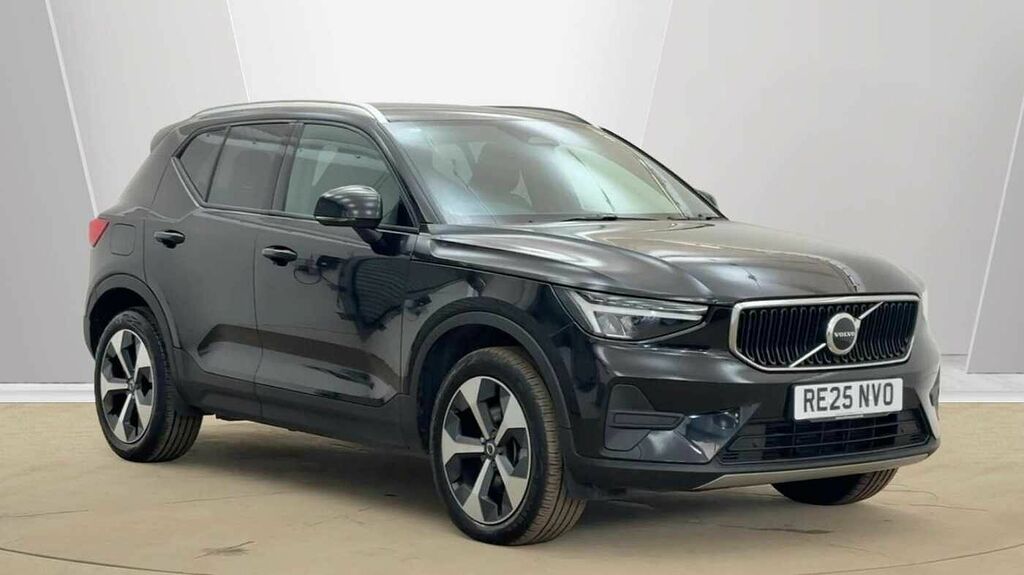 Volvo XC40 Core, B3 Mild Hybrid, Climate Pack, Wheel Black
