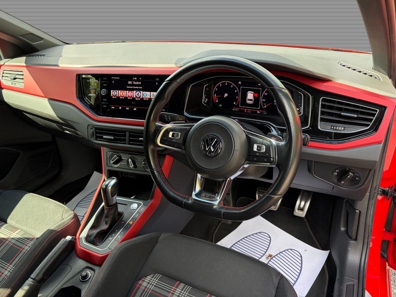 Volkswagen Polo 2.0 Tsi Gti Dsg KS20JFJ Red #2