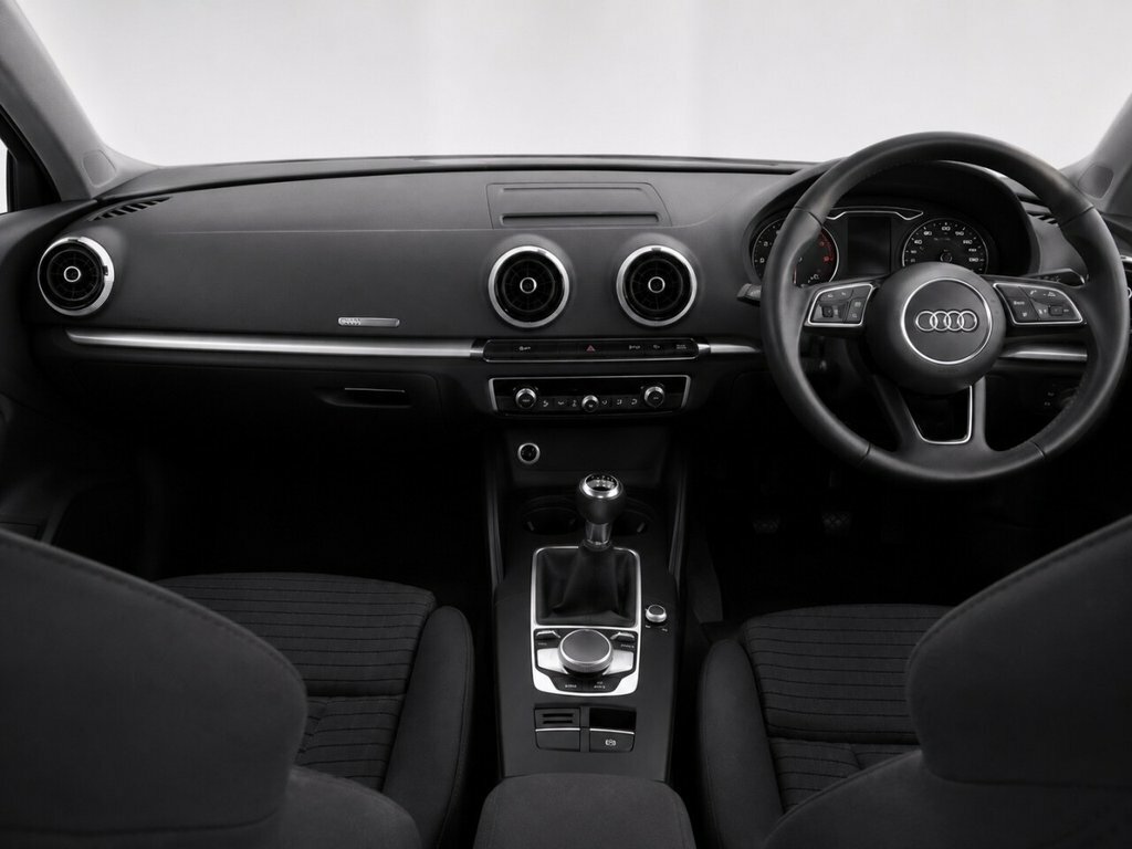 Audi A3 2L Sport Black #5