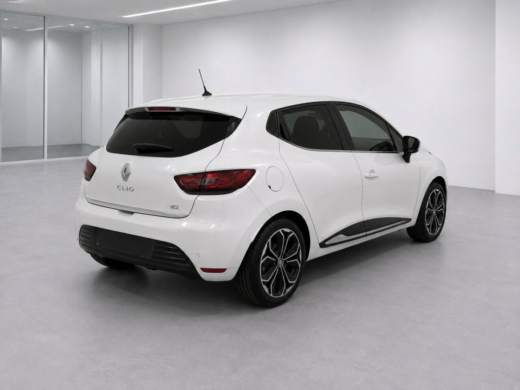 Renault Clio 1L Iconic MA69BYZ White #2