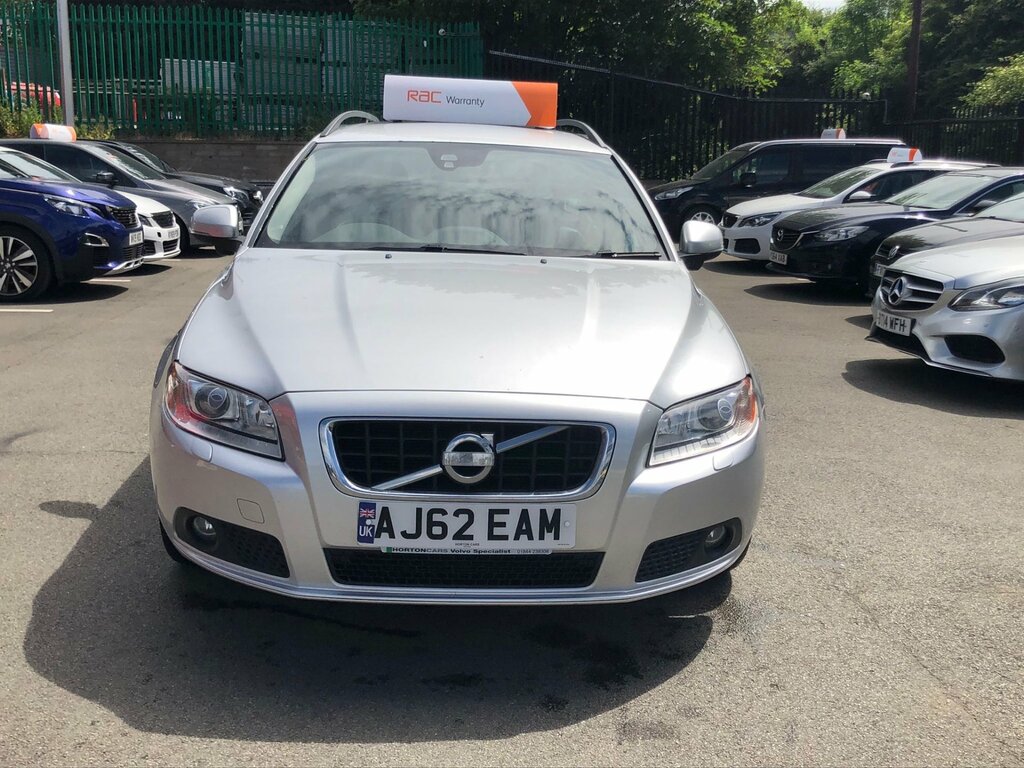 Volvo V70 2.0 D4 Se Estate Geartronic Euro 5 Ss Silver #2