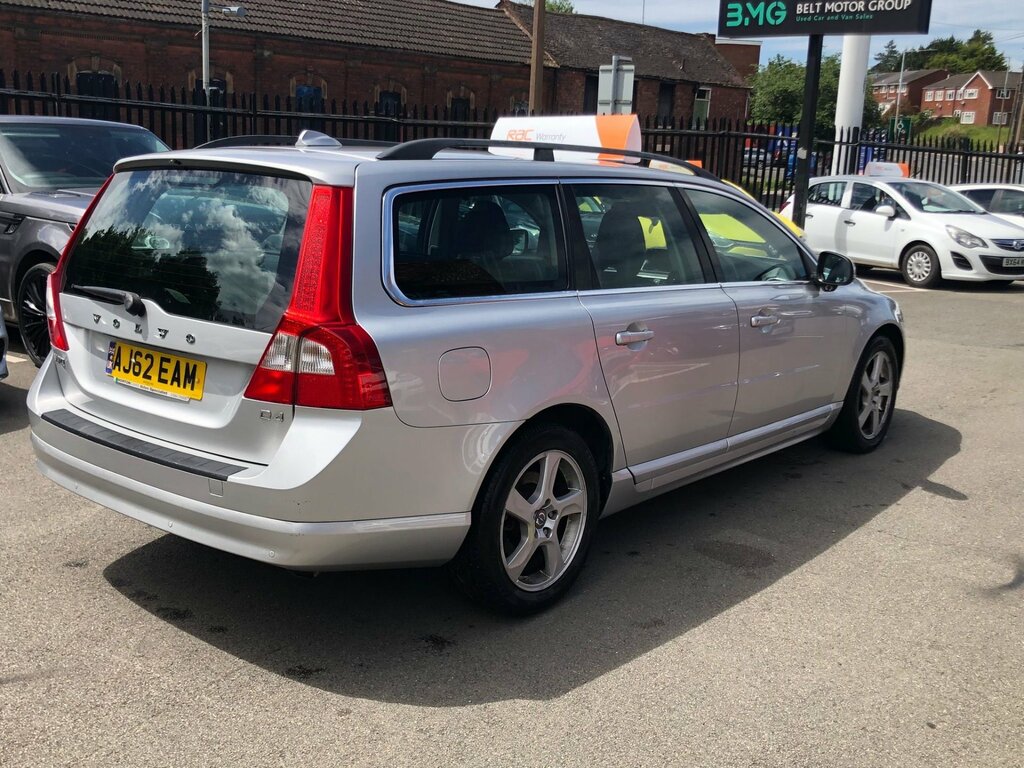 Volvo V70 2.0 D4 Se Estate Geartronic Euro 5 Ss Silver #4