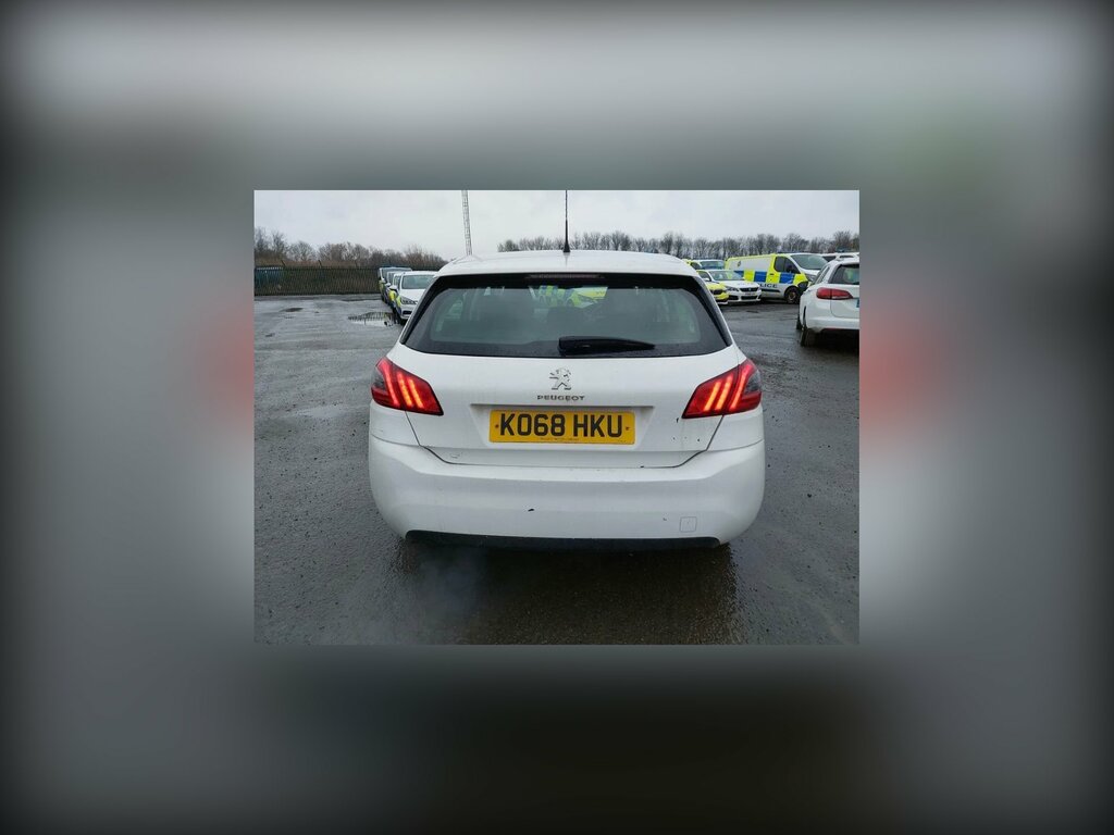 Peugeot 308 308 Access Ss KO68HKU White #2