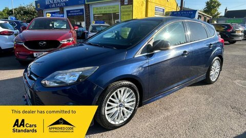 Ford Focus 1.0T Ecoboost Zetec Blue