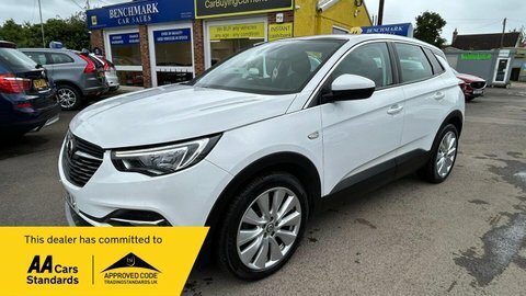 Vauxhall Grandland X 1.2 Turbo Elite White