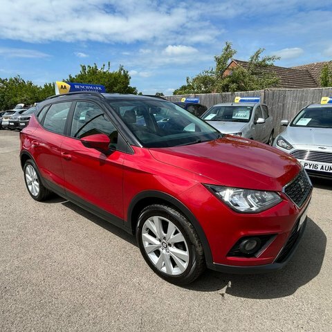 Seat Arona 1.0 Tsi Se BT68OZJ Red #2