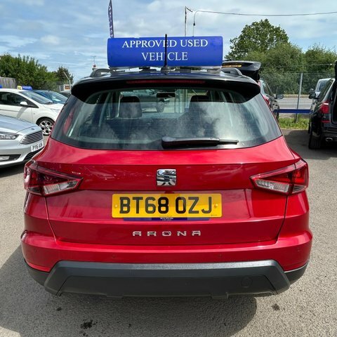 Seat Arona 1.0 Tsi Se BT68OZJ Red #5