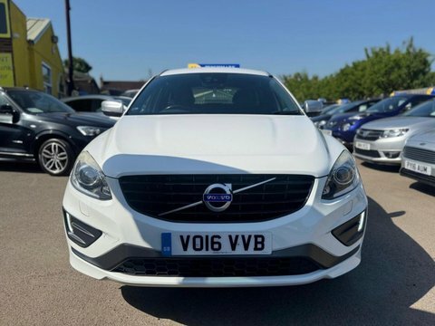 Volvo XC60 2.0 D4 R-design VO16VVB White #3
