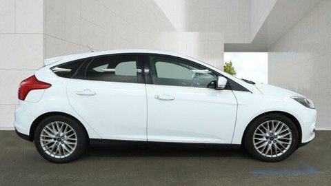 Ford Focus 1.0T Ecoboost Zetec MV13EBA White #4