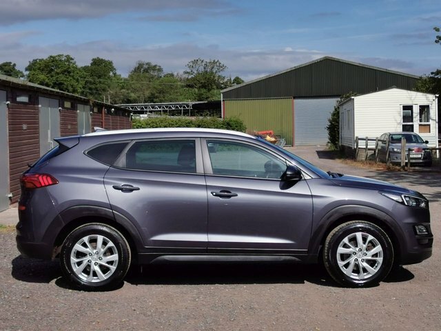 Hyundai Tucson Crdi Se Nav Suv GF68WCD Grey #3