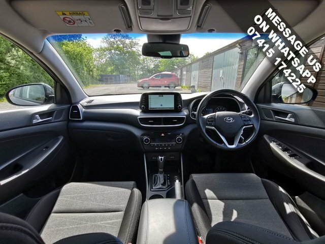 Hyundai Tucson Crdi Se Nav Suv GF68WCD Grey #2