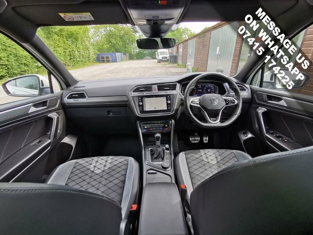 Volkswagen Tiguan Allspace Tsi R-line Suv SV22OYE White #2