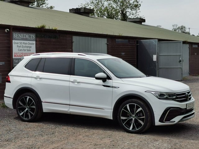 Volkswagen Tiguan Allspace Tsi R-line Suv SV22OYE White #4