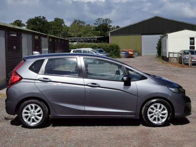 Honda Jazz I-vtec Se Hatchback KN67XUX Grey #3