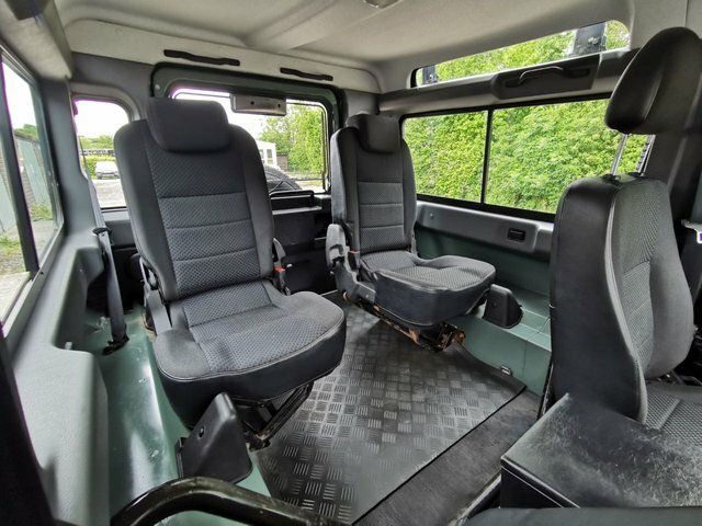 Land Rover Defender  Grey #32
