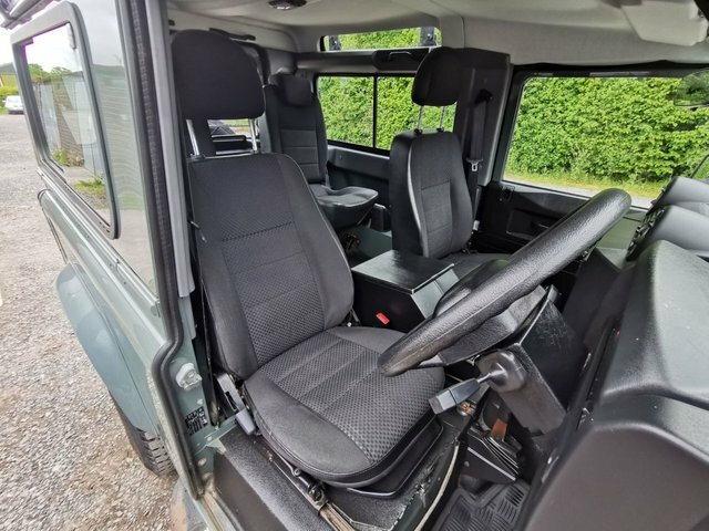 Land Rover Defender  Grey #12